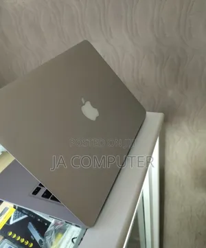 New Laptop Apple MacBook Pro 2013 8GB Intel Core I7 SSD 512GB