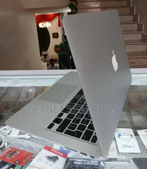 New Laptop Apple MacBook Air 2013 8GB Intel Core I7 SSD 512GB