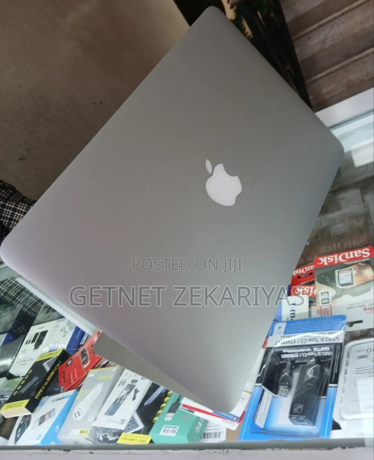 New Laptop Apple MacBook Air 2013 8GB Intel Core I7 SSD 512GB