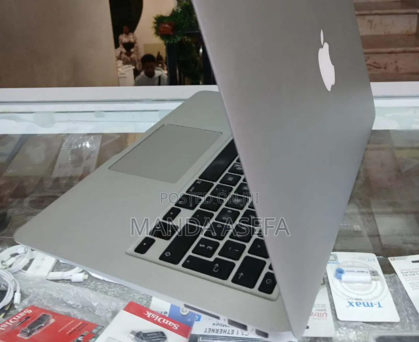 New Laptop Apple MacBook Air 2013 8GB Intel Core I7 SSD 512GB