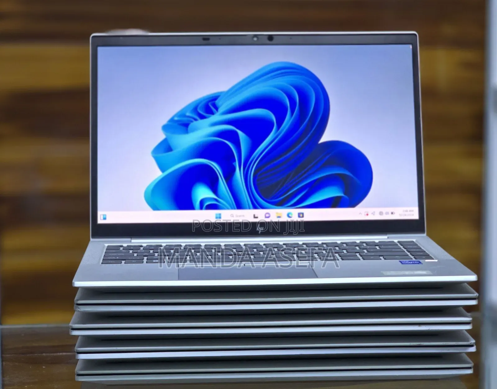 New Laptop HP EliteBook 840 G8 16GB Intel Core I7 SSD 512GB