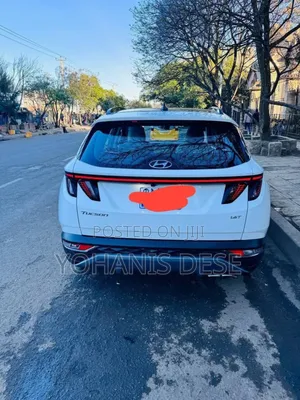 Hyundai Tucson 2022 White