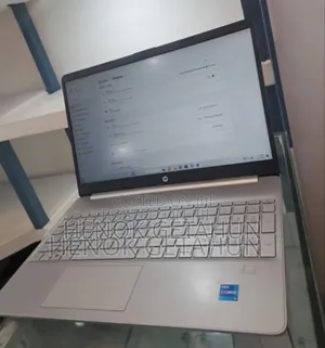 New Laptop HP Stream Notebook 8GB Intel Core i5 SSD 256GB