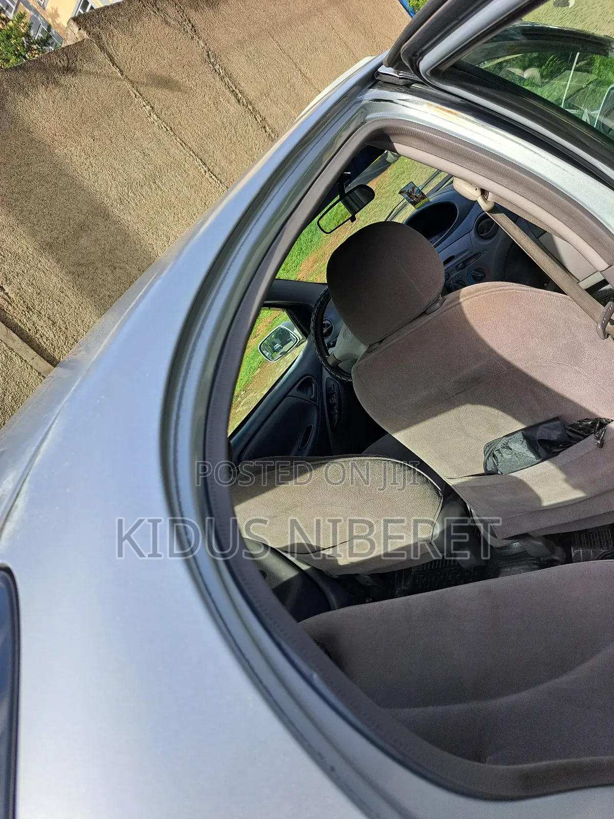 Toyota Platz 1.0 FWD 2002 Silver