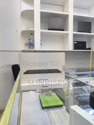 New Alba 10 128 GB Silver