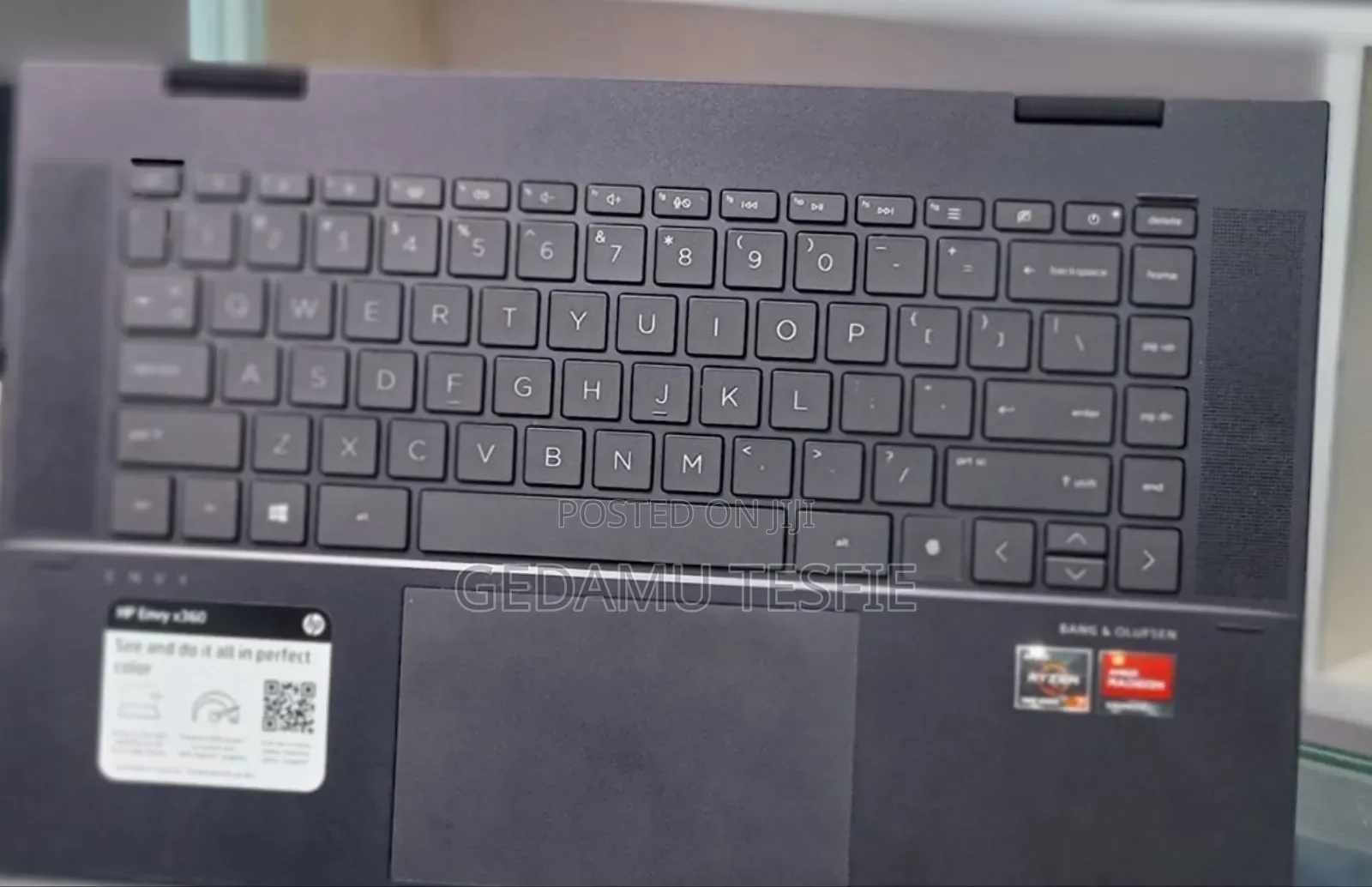 New Laptop HP 16GB AMD Ryzen SSD 512GB