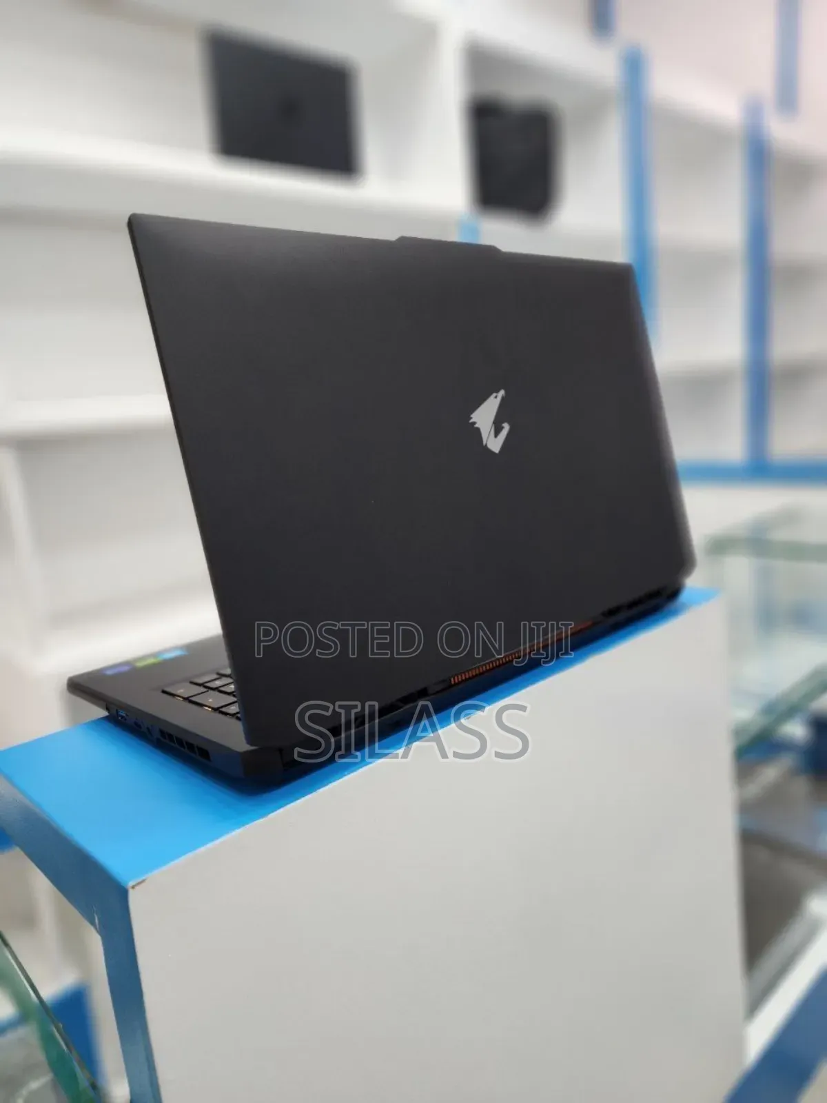 New Laptop Gigabyte AORUS 15G 32GB Intel Core I7 SSD 1T