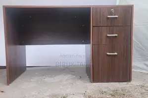 Office Table 130×60cm