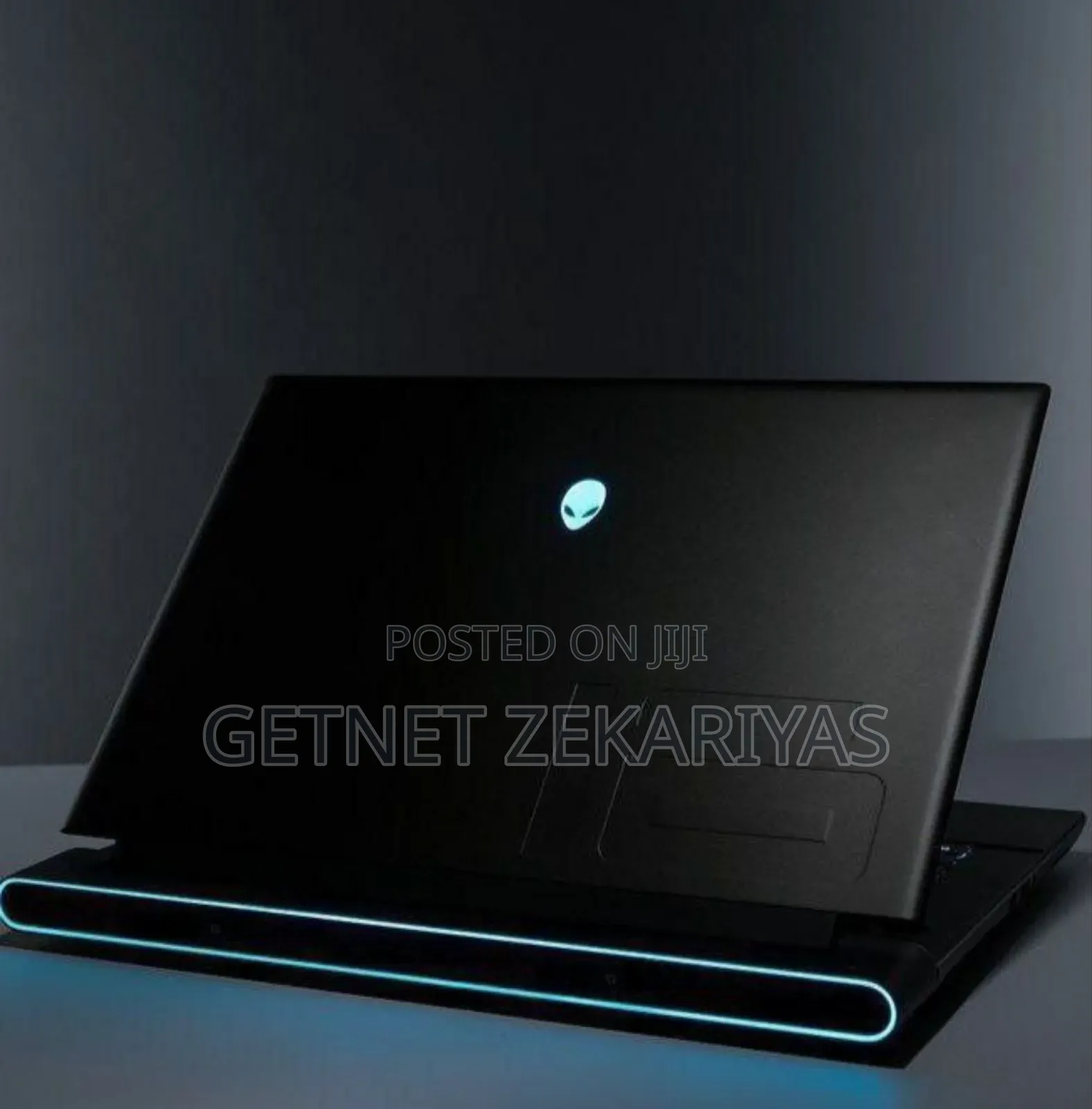 New Laptop Alienware M17x R2 16GB Intel Core I7 SSD 1T
