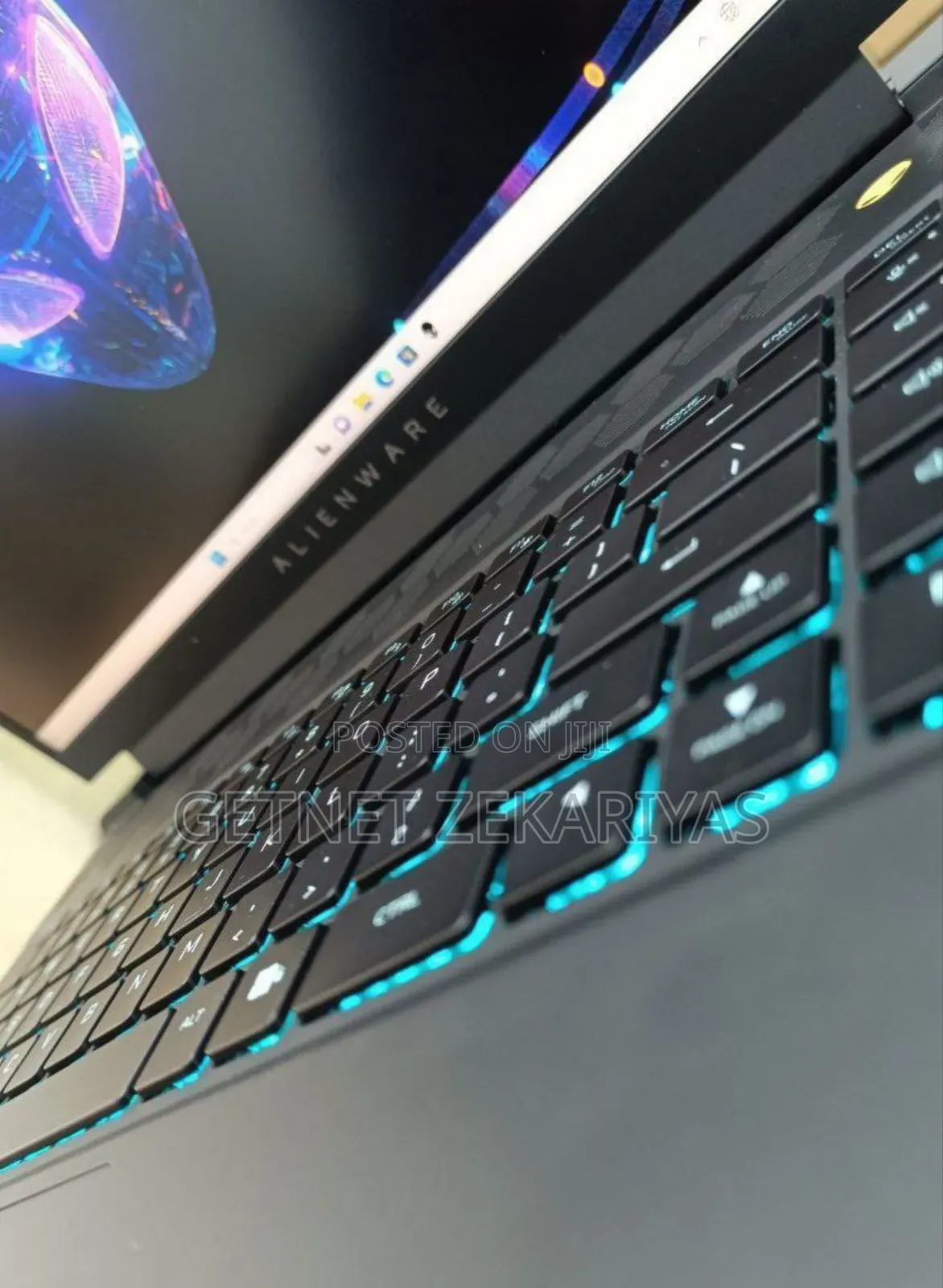 New Laptop Alienware M17x R2 16GB Intel Core I7 SSD 1T