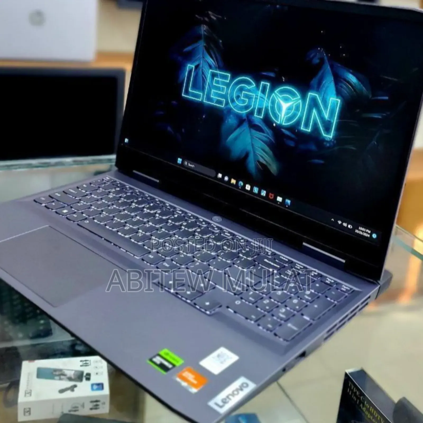 New Laptop Lenovo LOQ 15IRH8 16GB AMD Ryzen 7 SSD 512GB