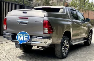 Toyota Hilux 2018 Silver