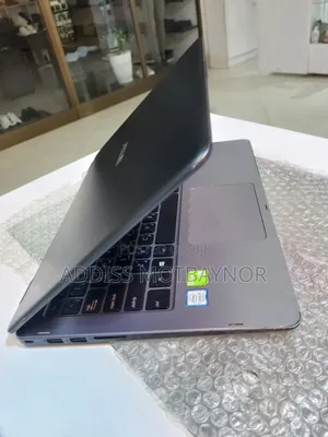 New Laptop Asus VivoBook 15 X505BA 8GB Intel Core I7 HDD 1T