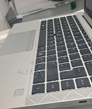 New Laptop HP EliteBook 840 G8 16GB Intel Core I5 SSD 512GB