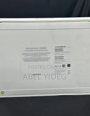 New Laptop Apple MacBook Pro 2023 M3 14-Inch 18GB Apple M3 SSD 512GB