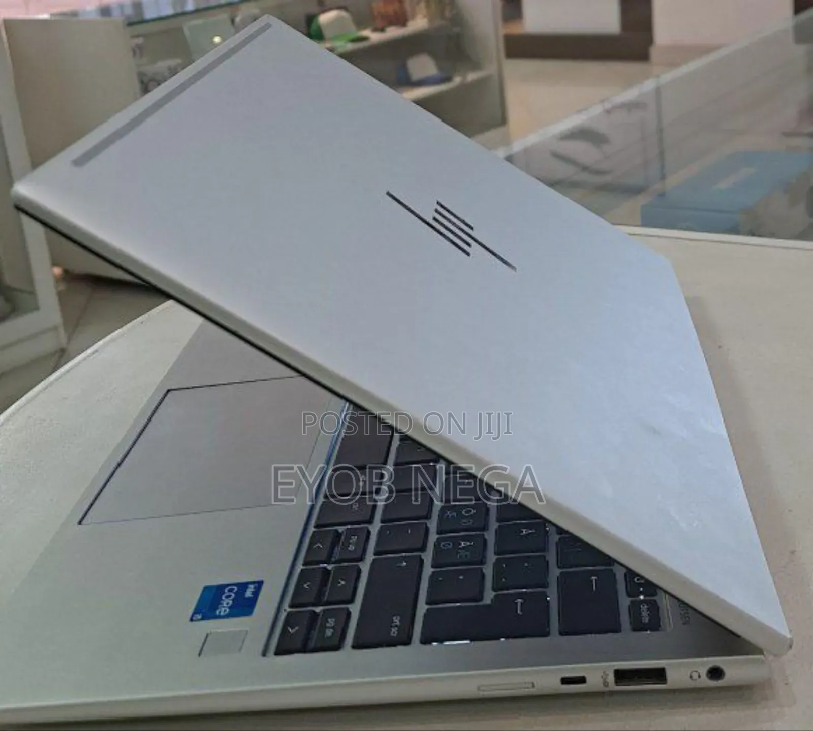 New Laptop HP EliteBook 830 G9 16GB Intel Core I5 SSD 512GB