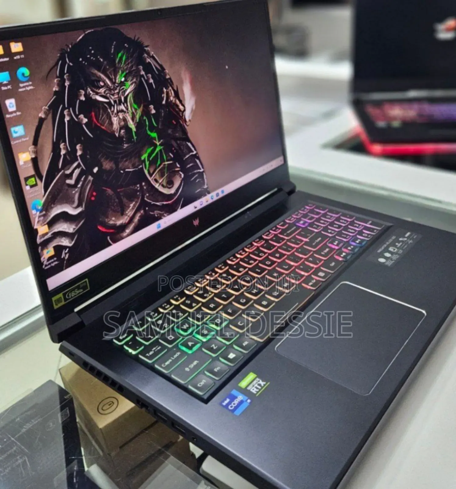 New Laptop Acer Predator Helios 300 16GB Intel Core I9 SSD 512GB