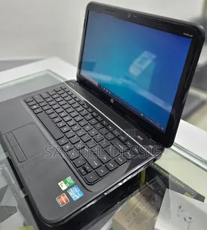 Photo - Laptop HP Pavilion 15 6GB Intel Core I5 HDD 500GB