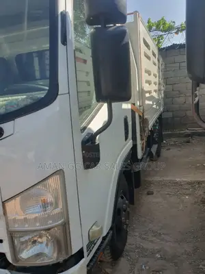 Obama Isuzu. 2022 Model