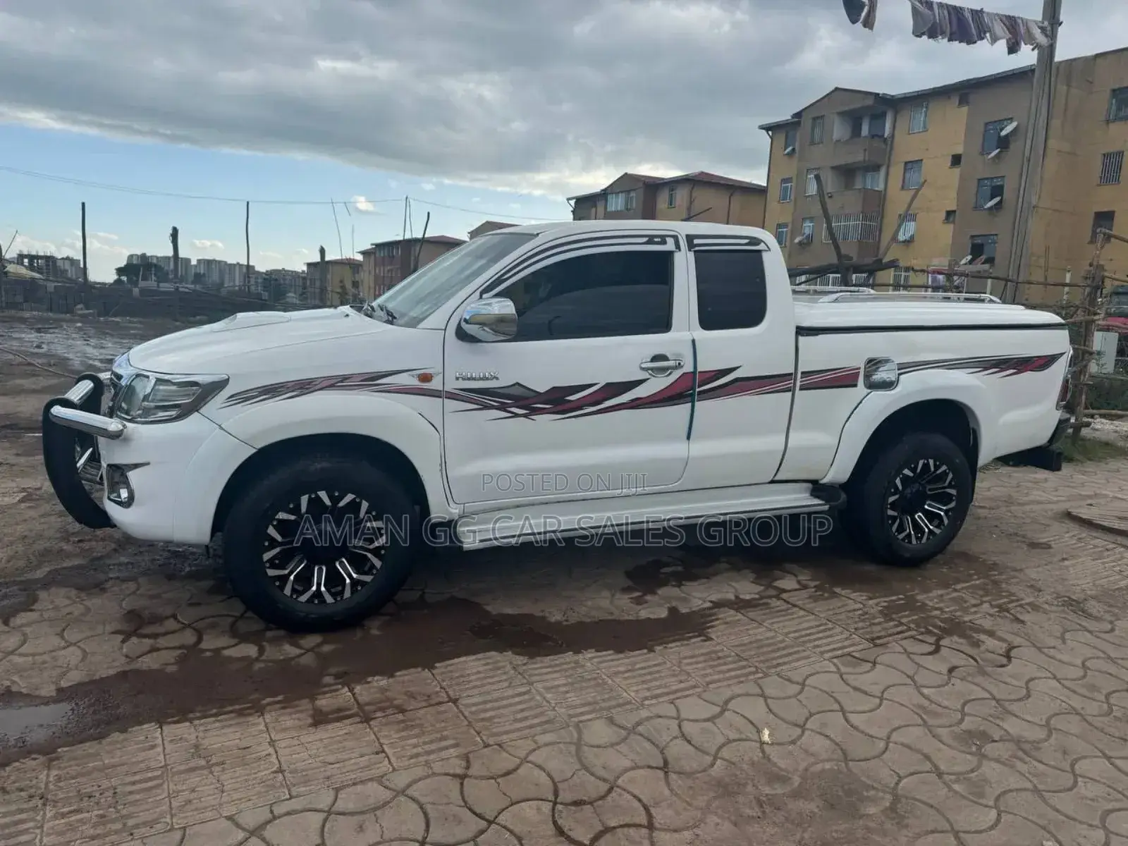 Toyota Hilux 2012 White