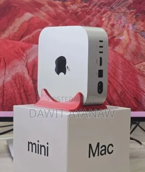 New Laptop Apple MacBook 16GB Apple M4 SSD 256GB