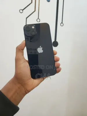 New Apple iPhone 13 128 GB Black