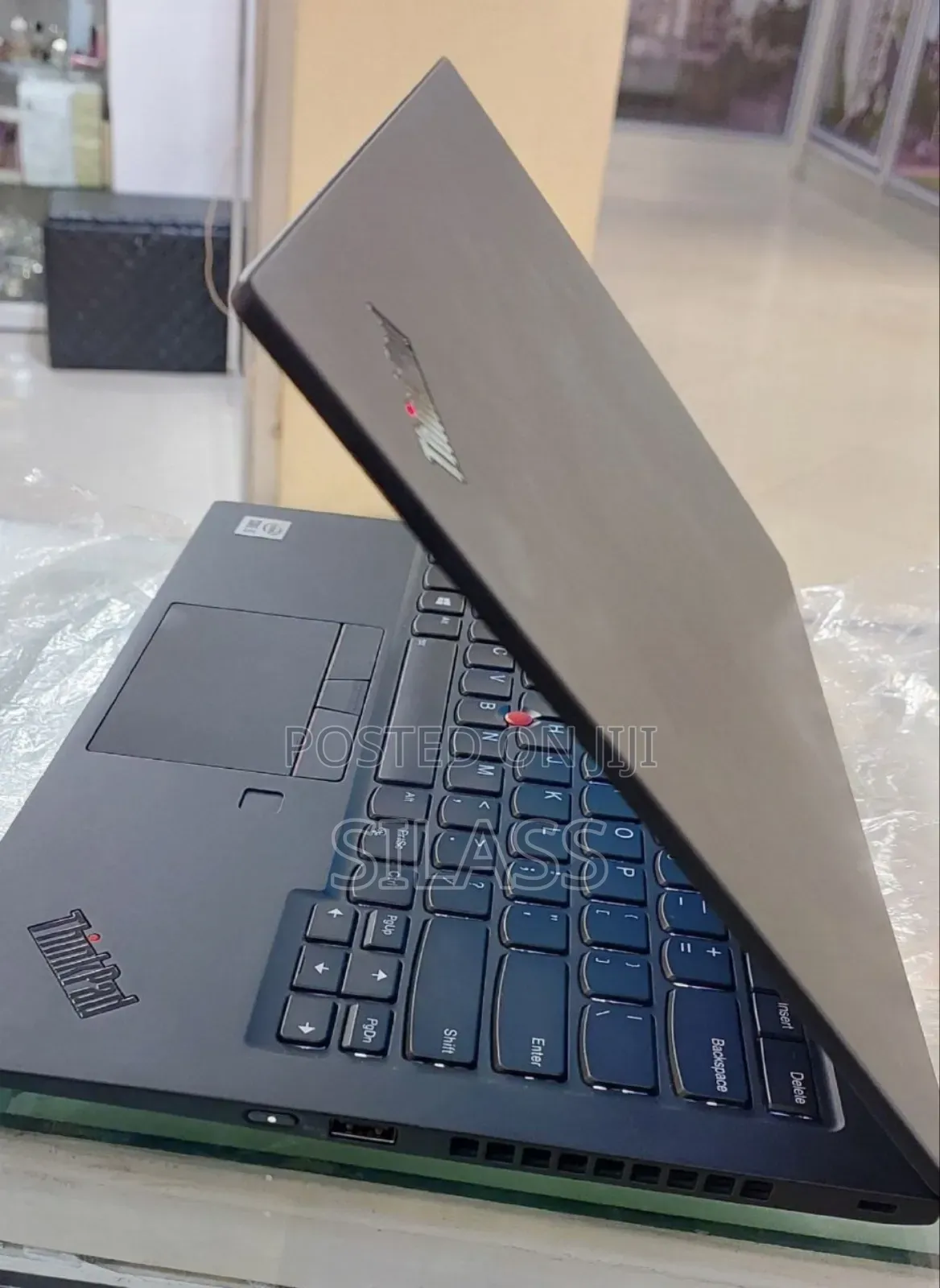 New Laptop Lenovo ThinkPad X1 Carbon 8GB Intel Core I5 SSD 512GB