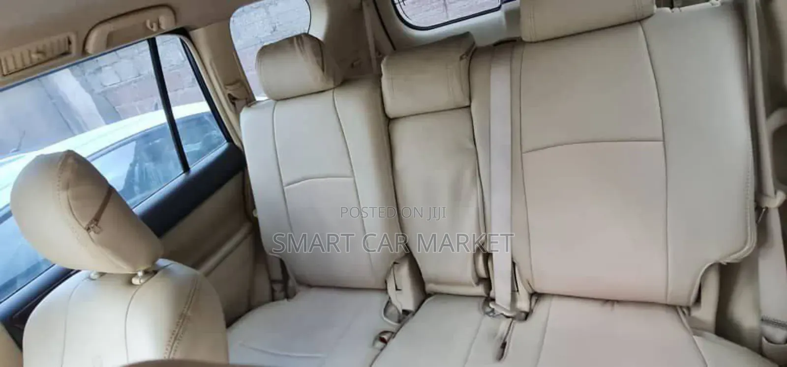 Toyota Land Cruiser 2016 Silver