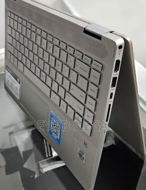 New Laptop HP Pavilion 14 8GB Intel Core I5 SSD 256GB