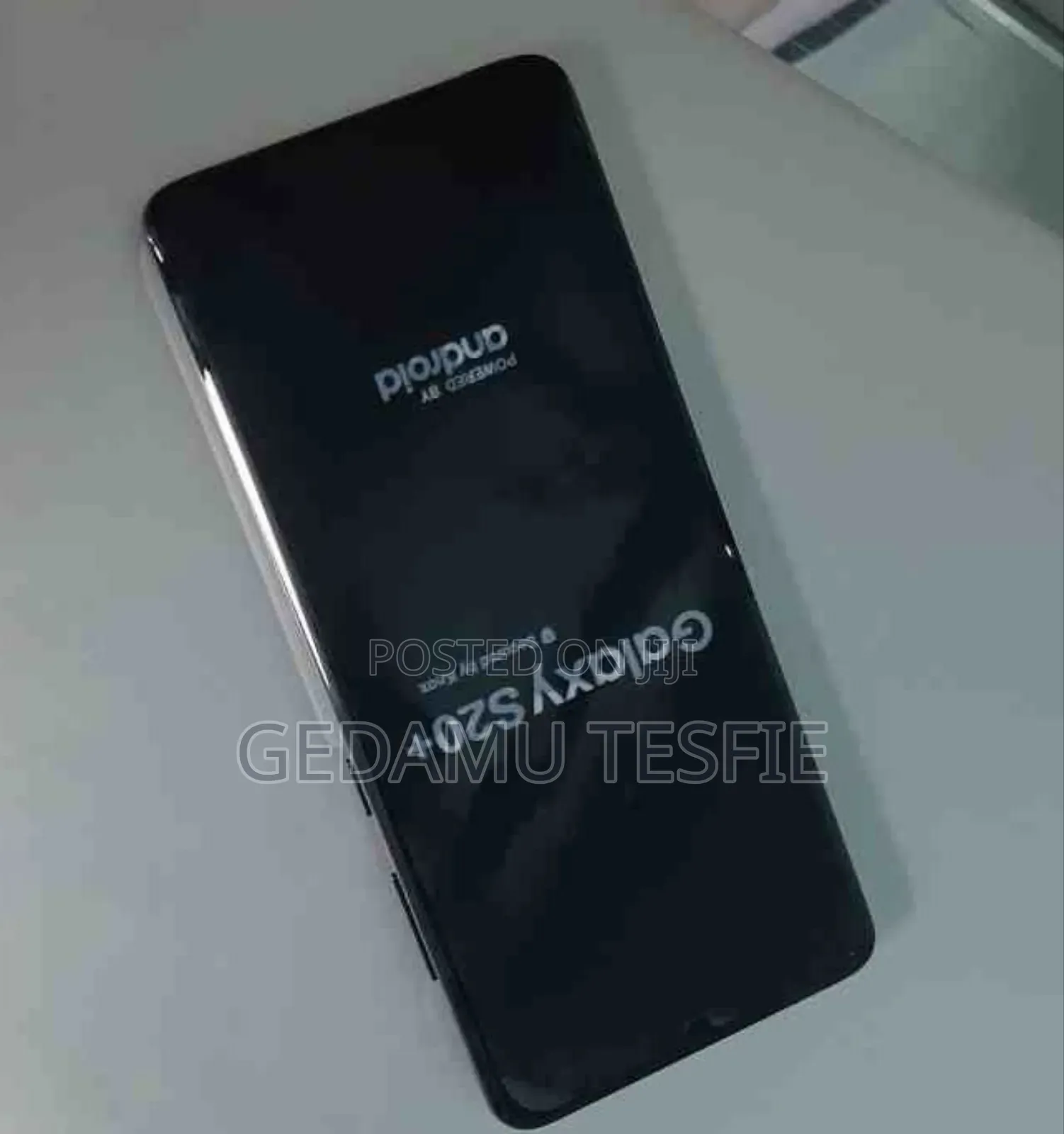 New Samsung Galaxy S20 128 GB Black