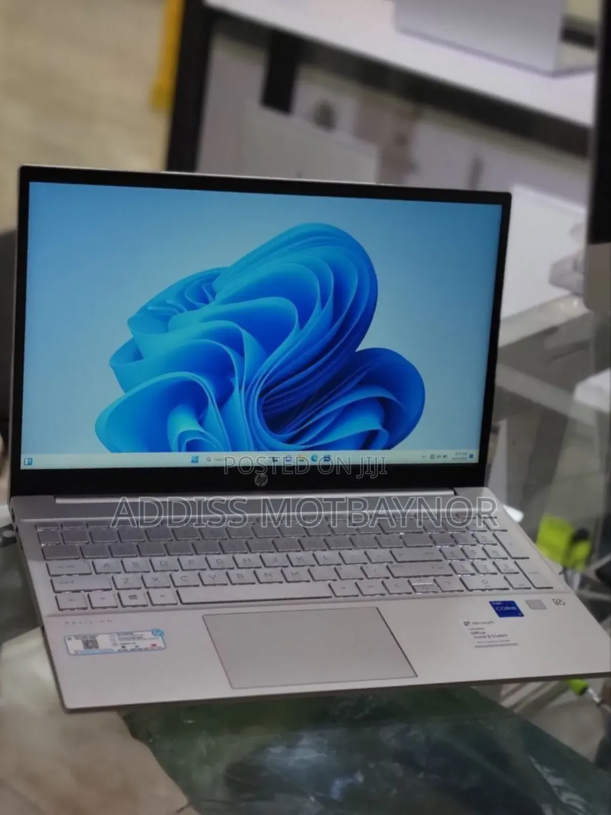 New Laptop HP Pavilion 15 16GB Intel Core I7 SSD 512GB