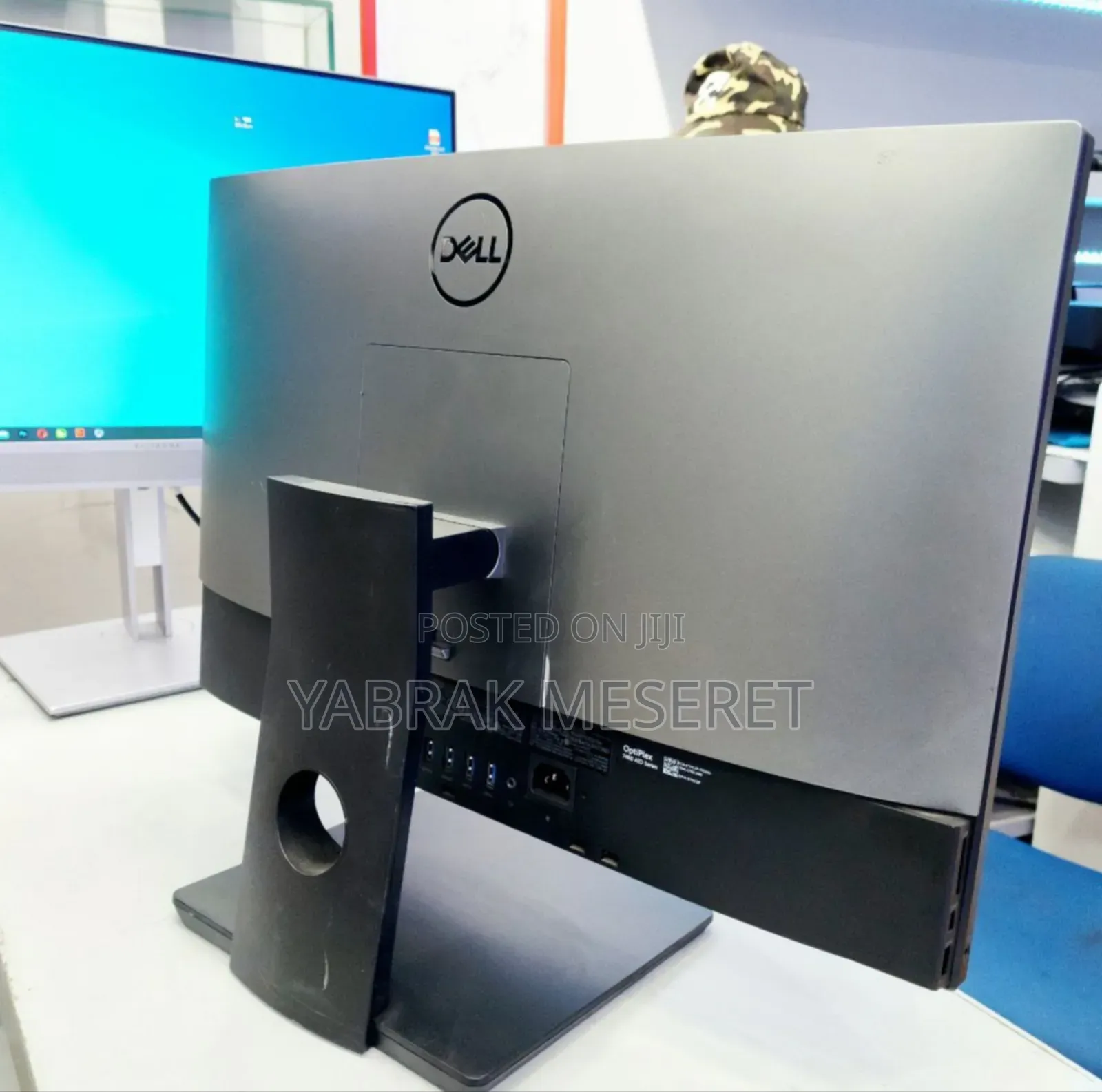 New Desktop Computer HP 200 G4 All-in-One 16GB Intel Core I7 SSD 512GB