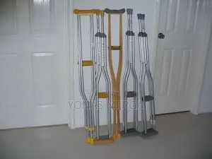 Photo - Forearm Crutches - Brand-Many Size Fits All-Pick Up Vaucluse