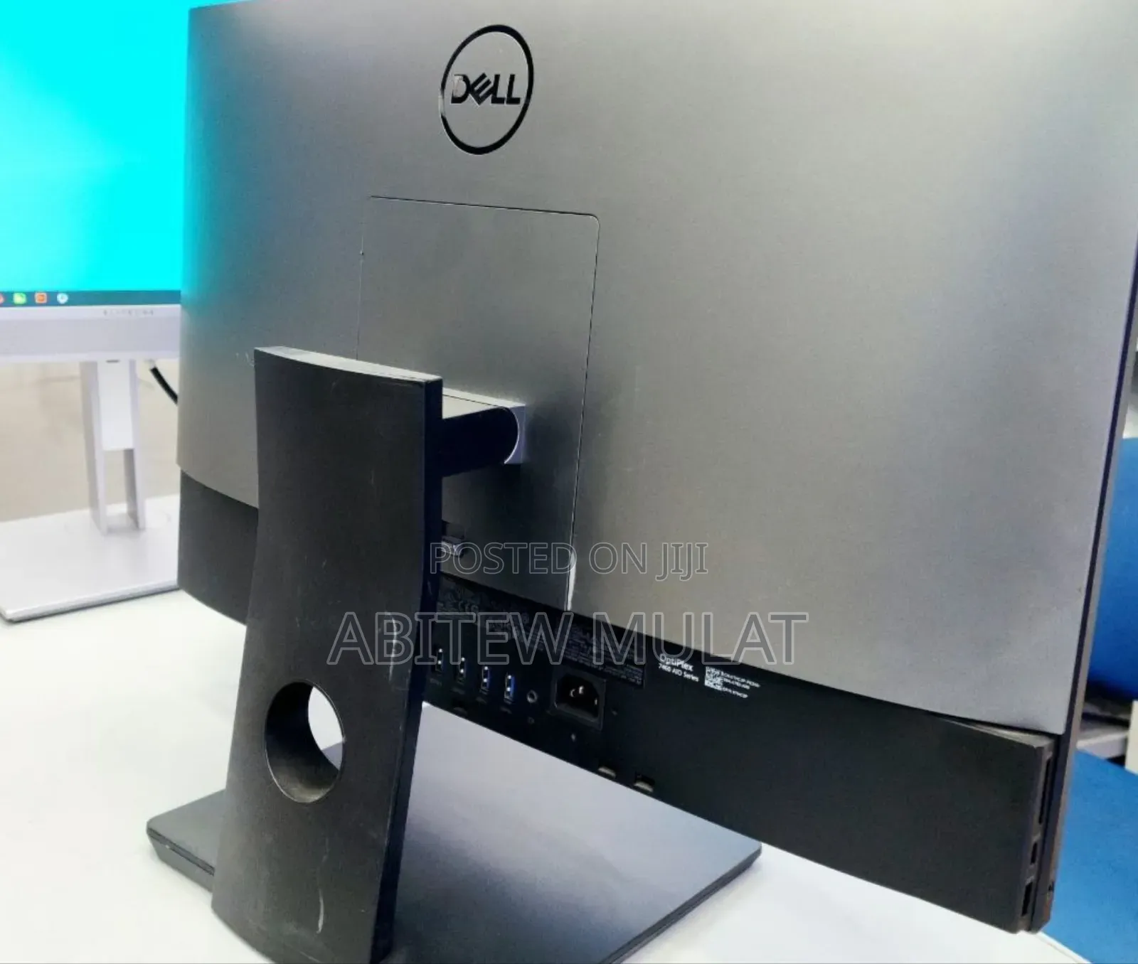 New HP 200 G4 All-in-One 8GB Intel Core I7 SSHD (Hybrid) 1T