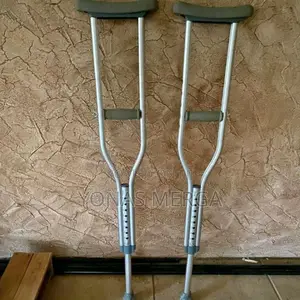 Photo - Crutches壘underarm Walking Clutches (Pair) Riym Surgical Co