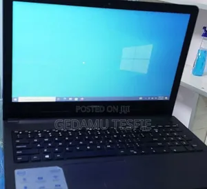 New Laptop Dell Inspiron 15 4GB Intel Core I7 SSD 1T