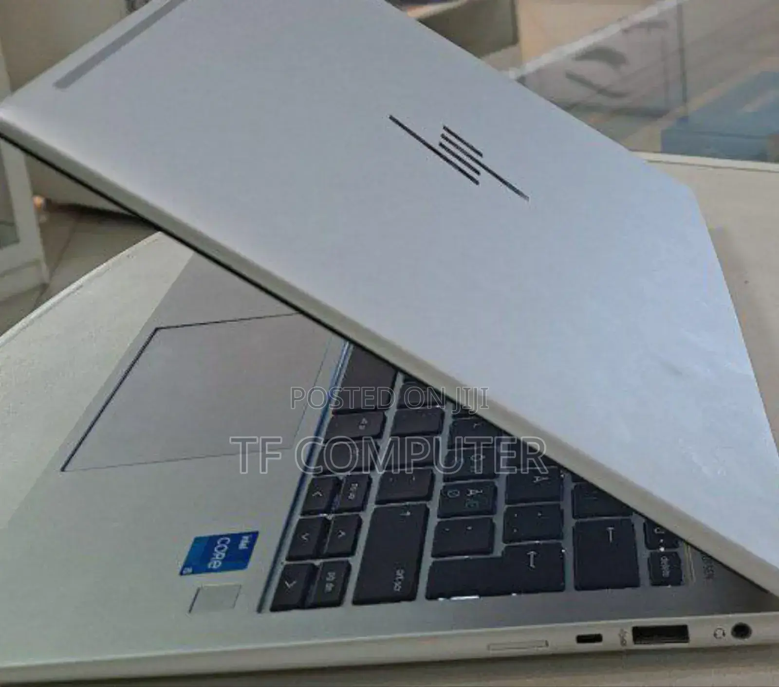 New Laptop HP EliteBook 830 G9 16GB Intel Core I7 SSD 512GB