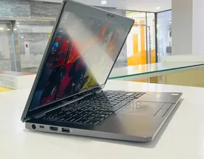 New Laptop Dell Latitude 5300 8GB Intel Core I5 SSD 256GB