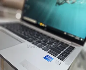 New Laptop HP EliteBook 840 G8 16GB Intel Core I5 SSD 512GB