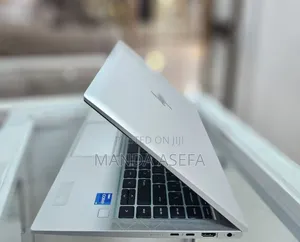 New Laptop HP EliteBook 840 G8 16GB Intel Core I5 SSD 512GB