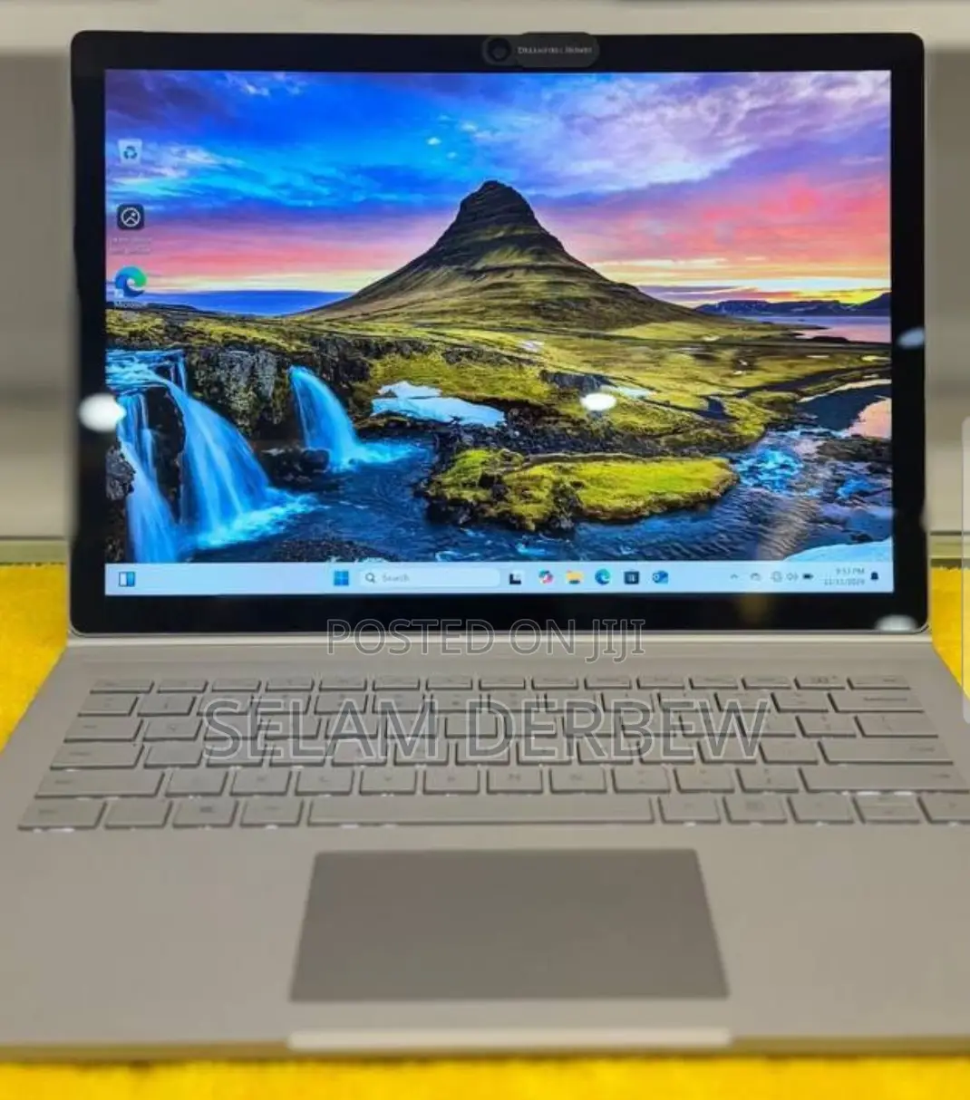 New Laptop Microsoft Surface Book 3 8GB Intel Core I5 SSD 256GB