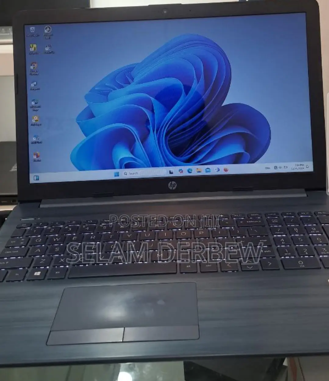 New Laptop HP Stream Notebook 8GB Intel Core I5 HDD 1T