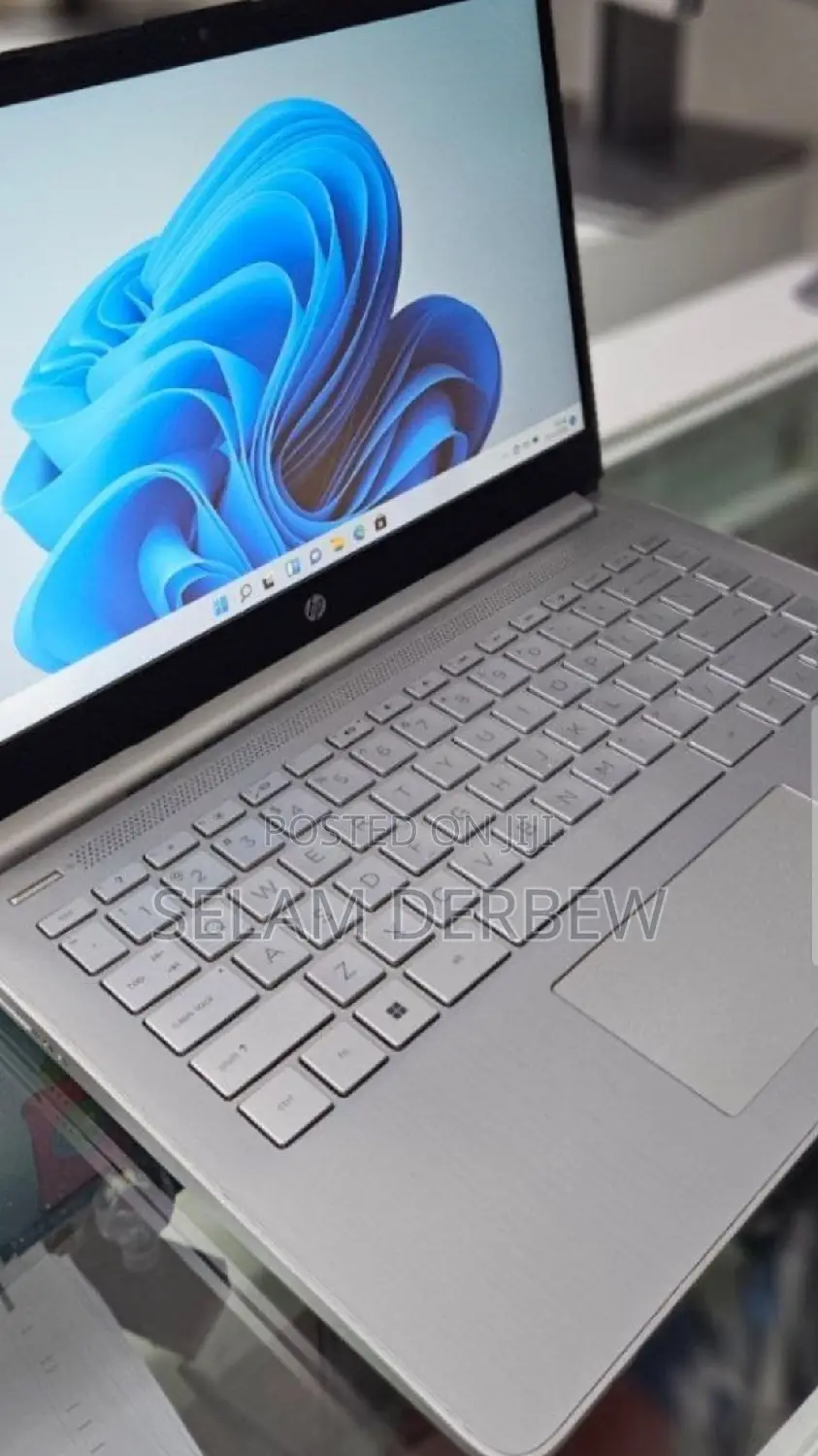 New Laptop HP Stream Notebook 8GB Intel Core I5 SSD 512GB