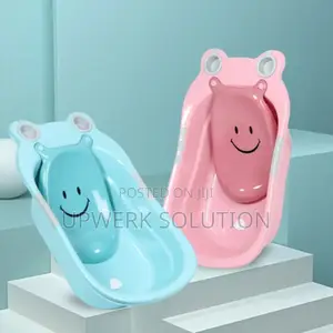 Baby Bathtub With Built-in Baby Seat