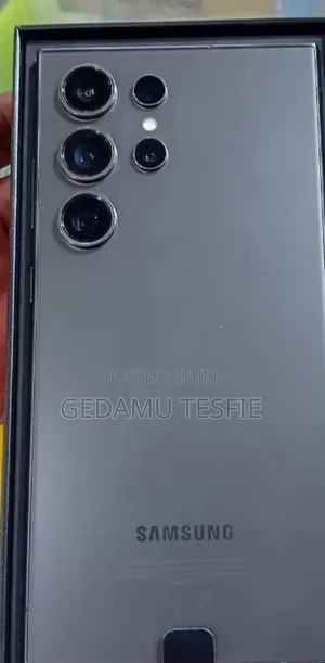 New Samsung Galaxy S24 Ultra 256 GB Black