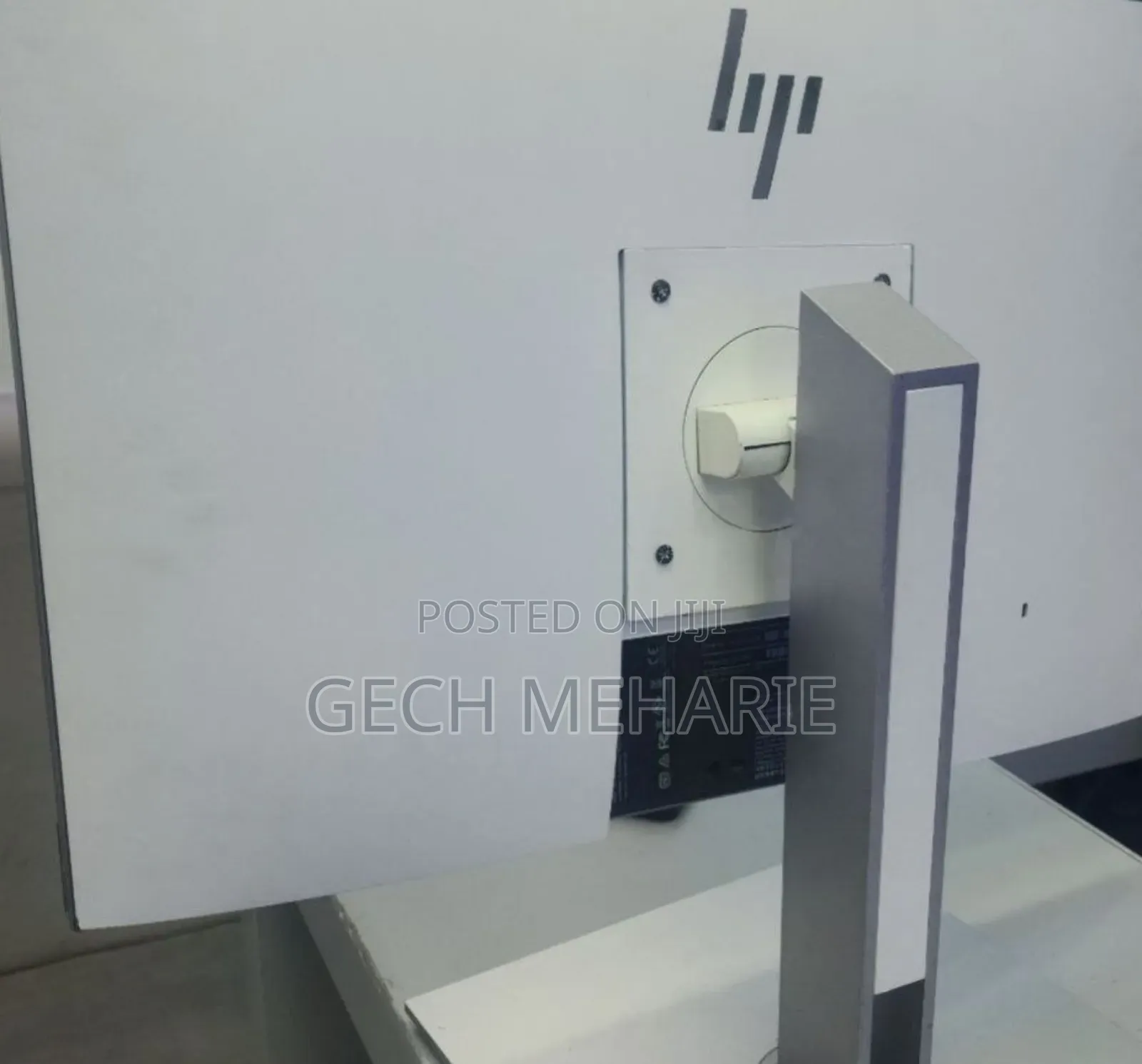 New Desktop Computer HP 200 G4 All-in-One 8GB Intel Core I7 HDD 1T