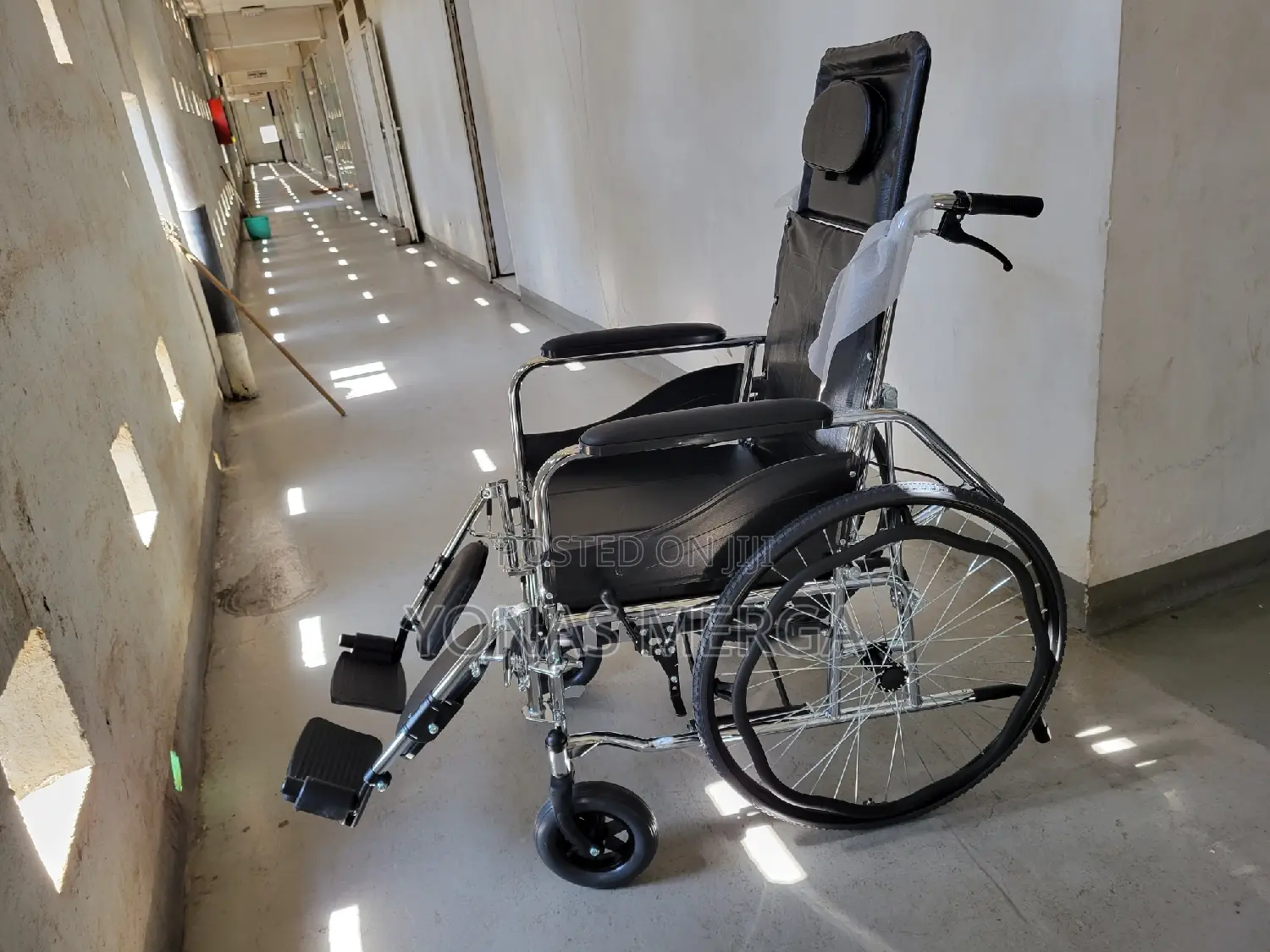 Recline Self Drive Wheelchair頗swing-Away Elevating Legrest