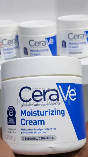 Photo - Cerave Moisturizing Cream for Normal Yo Dry Skin Type