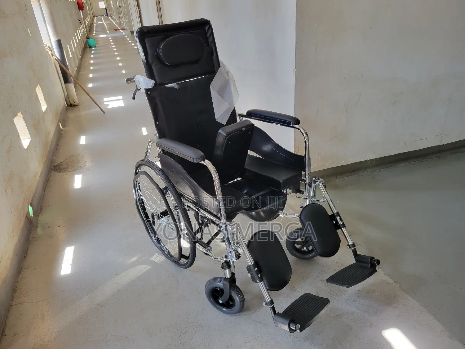 Toilet Wheelchair嘅ዊልቼር虹with Detachable Full-Support Headrest