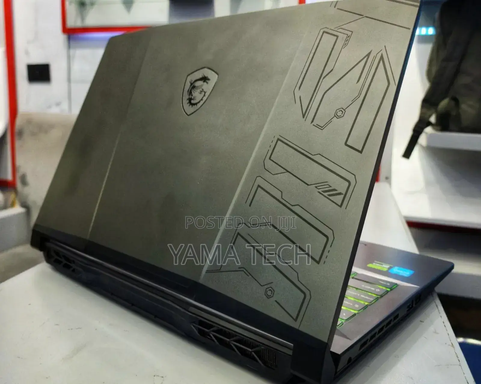 New Laptop MSI Pulse GL76 16GB Intel Core I7 SSD 1T